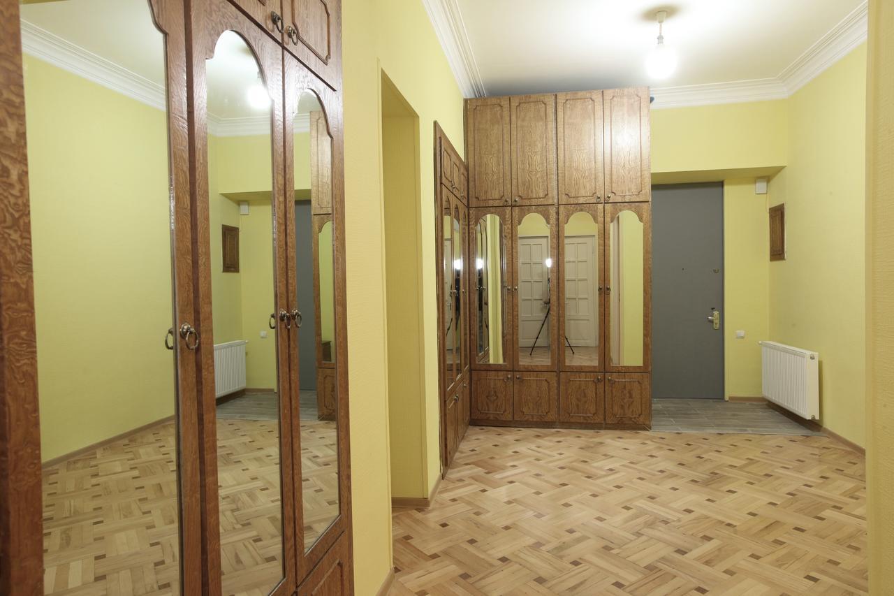 Apartment At Stalin House Tiflis Dış mekan fotoğraf