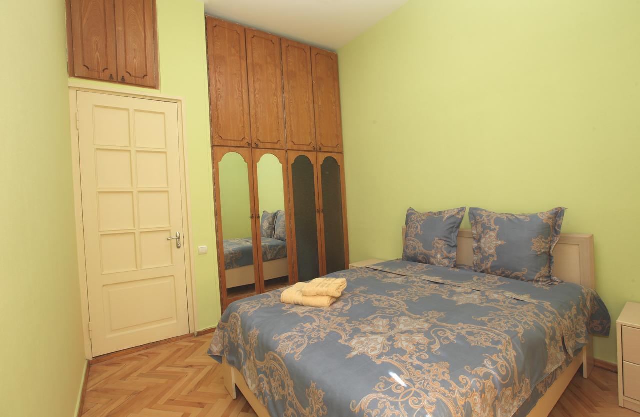 Apartment At Stalin House Tiflis Dış mekan fotoğraf
