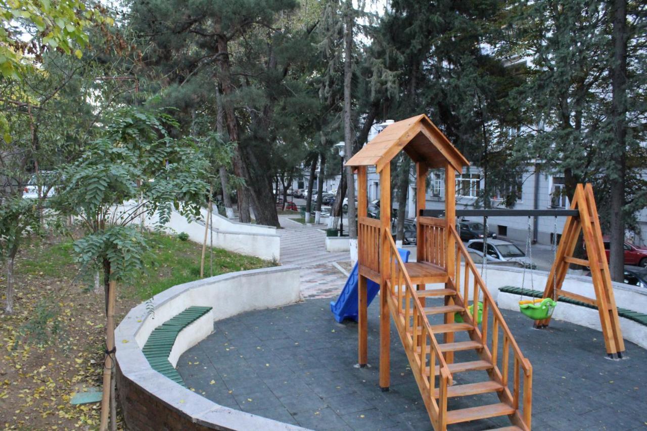 Apartment At Stalin House Tiflis Dış mekan fotoğraf